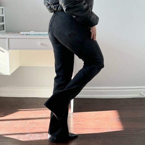 The Frankie Shop | High Waisted Split Hem Jeans - Picture 2 of 7